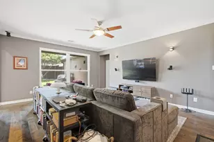 8307 Brown Stone Ln, Frisco, TX 75033 - Photo 11