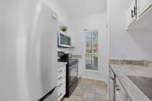 3910 Brandon Park Dr, Garland, TX 75044 - Photo 11
