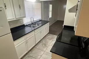 1914 Aspen Ln, Garland, TX 75044 - Photo 5