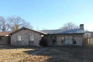 1914 Aspen Ln, Garland, TX 75044 - Photo 1
