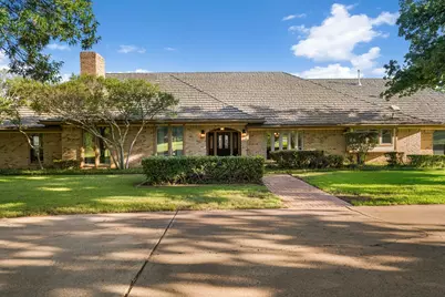 8920 Martin Drive, North Richland Hills, TX 76182 - Photo 3