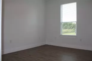 410 Church St, Whitesboro, TX 76273 - Photo 7