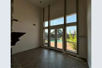 1100 Hunters Creek Drive, Carrollton, TX 75007 - Photo 35