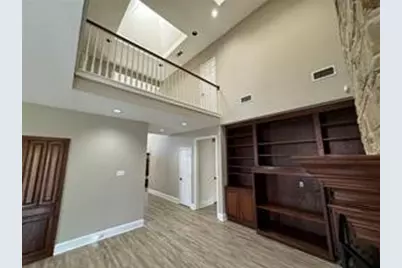 1100 Hunters Creek Drive, Carrollton, TX 75007 - Photo 7