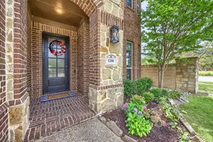 1200 Grant Ave, Lantana, TX 76226 - Photo 3