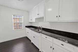 3220 Illinois Ave, Fort Worth, TX 76110 - Photo 11