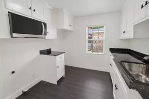 3220 Illinois Ave, Fort Worth, TX 76110 - Photo 17