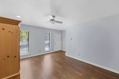 1310 Speight Avenue #2, Waco, TX 76706 - Photo 5