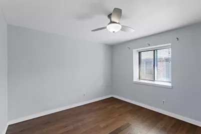 1310 Speight Avenue #2, Waco, TX 76706 - Photo 15