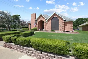 4201 Spurwood Dr, Carrollton, TX 75010 - Photo 1