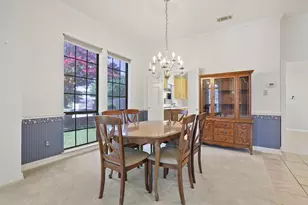 4201 Spurwood Dr, Carrollton, TX 75010 - Photo 5