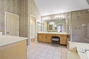 4201 Spurwood Dr, Carrollton, TX 75010 - Photo 11