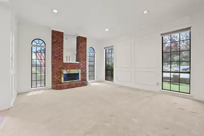 4201 Spurwood Drive, Carrollton, TX 75010 - Photo 5