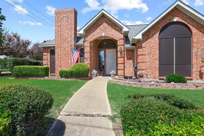 4201 Spurwood Drive, Carrollton, TX 75010 - Photo 27