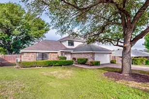 3965 Singleleaf Ln, Fort Worth, TX 76133 - Photo 9