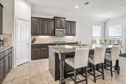 3001 Hidden Valley Drive, Fort Worth, TX 76177 - Photo 11