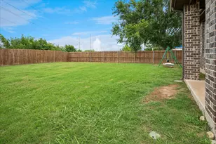 3001 Hidden Valley Dr, Fort Worth, TX 76177 - Photo 33