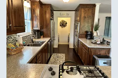 3713 Lake Vista Court, Granbury, TX 76049 - Photo 9