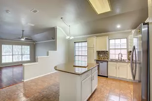 4637 Parkmount Dr, Fort Worth, TX 76137 - Photo 19