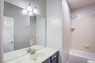 4637 Parkmount Dr, Fort Worth, TX 76137 - Photo 31
