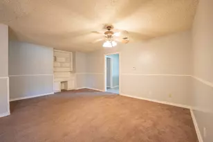 614 N Young Blvd, DeSoto, TX 75115 - Photo 7