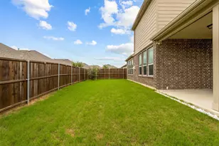 5901 Silverhollow Dr, Fort Worth, TX 76137 - Photo 33