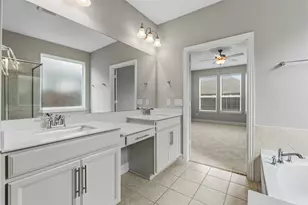 5901 Silverhollow Dr, Fort Worth, TX 76137 - Photo 25
