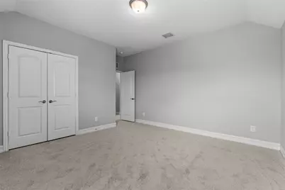 5901 Silverhollow Drive, Fort Worth, TX 76137 - Photo 31