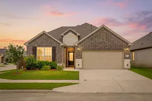 5901 Silverhollow Dr, Fort Worth, TX 76137 - Photo 1