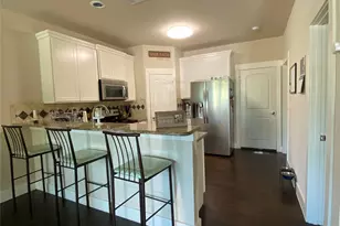 303 Lily Ln, Lewisville, TX 75057 - Photo 3