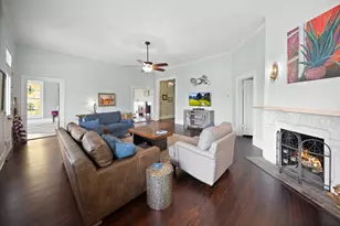 526 W Houston St, Tyler, TX 75702 - Photo 3