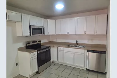 5912 Maceo Lane, Fort Worth, TX 76112 - Photo 7