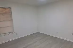 5912 Maceo Ln, Fort Worth, TX 76112 - Photo 13