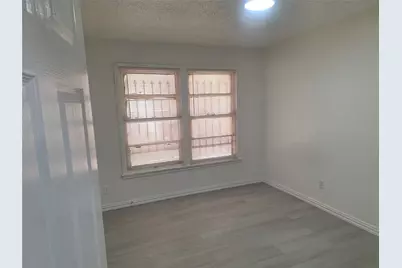 5912 Maceo Lane, Fort Worth, TX 76112 - Photo 9