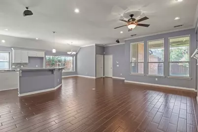 1003 Hunters Creek Drive, Carrollton, TX 75007 - Photo 3