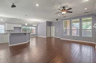 1003 Hunters Creek Dr, Carrollton, TX 75007 - Photo 3