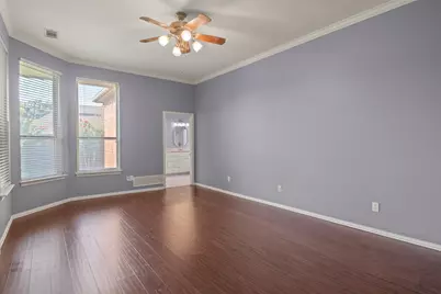 1003 Hunters Creek Drive, Carrollton, TX 75007 - Photo 9