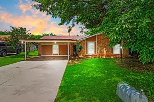 4901 Richardson St, Fort Worth, TX 76119 - Photo 3