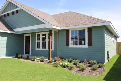 202 Walnut Street, Whitesboro, TX 76273 - Photo 3