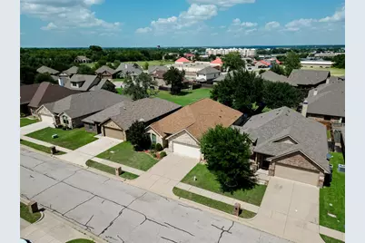 1408 Lauren Lane, Granbury, TX 76048 - Photo 37