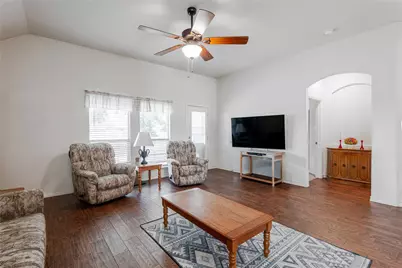 1408 Lauren Lane, Granbury, TX 76048 - Photo 19
