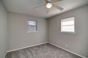 502 Brown St, Waxahachie, TX 75165 - Photo 11