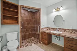 101 Royal Cir, Tool, TX 75143 - Photo 15