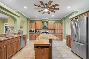 3200 NW 4th St, Hubbard, TX 76648 - Photo 5