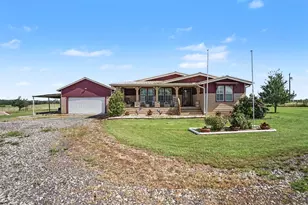 3200 NW 4th St, Hubbard, TX 76648 - Photo 1