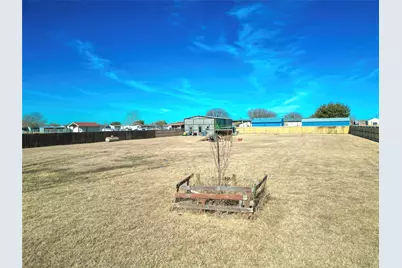 301 Choice Drive, Palmer, TX 75152 - Photo 3