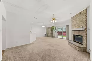 837 Applewood Dr, Cedar Hill, TX 75104 - Photo 3