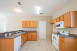 6316 Downeast Dr, Fort Worth, TX 76179 - Photo 9