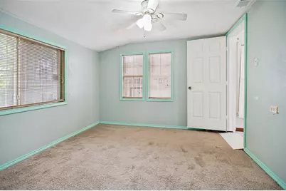 408 W Montana Avenue, Dallas, TX 75224 - Photo 9