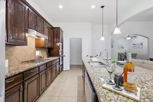 13848 Tahoe Ln, Frisco, TX 75035 - Photo 11